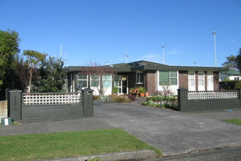 Photo of property in 116 East Street, Feilding, 4702