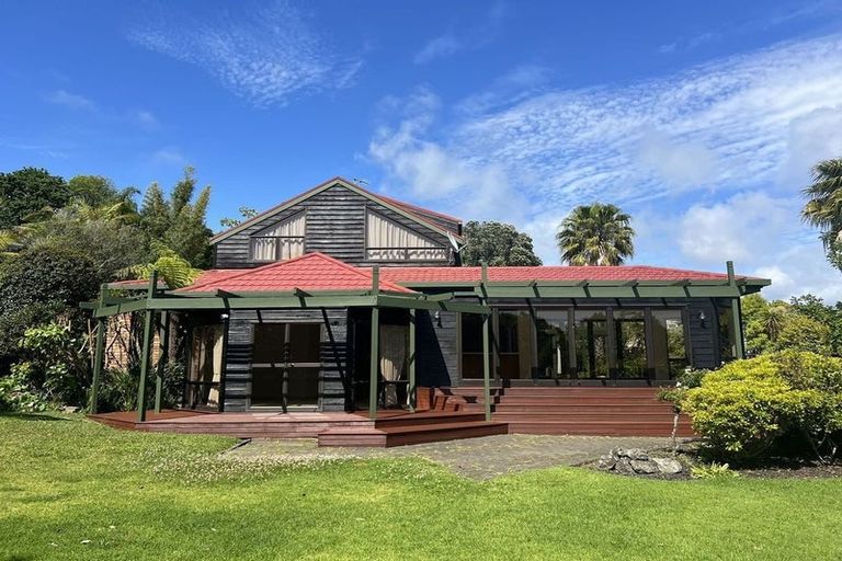 Photo of property in 7 Aotearoa Terrace, Murrays Bay, Auckland, 0630