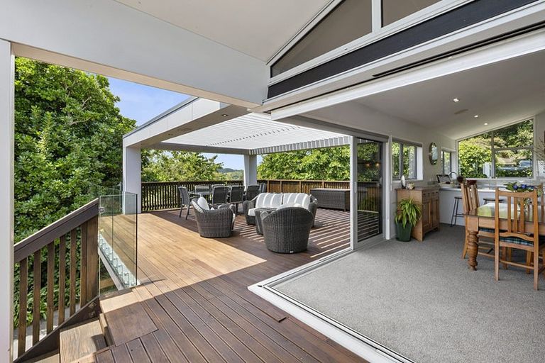 Photo of property in 11a Lismore Street, Strandon, New Plymouth, 4312