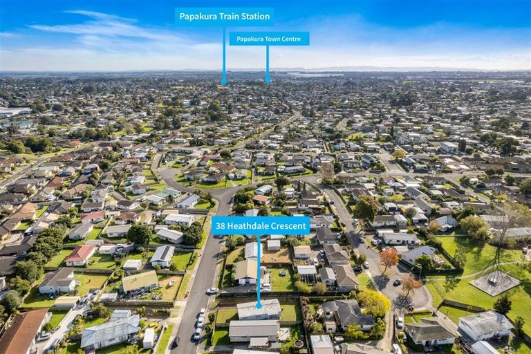 Photo of property in 38a Heathdale Crescent, Papakura, 2110