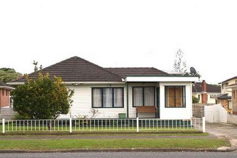 Photo of property in 22 Graeme Avenue, Mangere East, Auckland, 2024