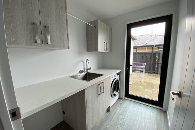 Photo of property in 12 Northmoor Boulevard, Rolleston, 7615