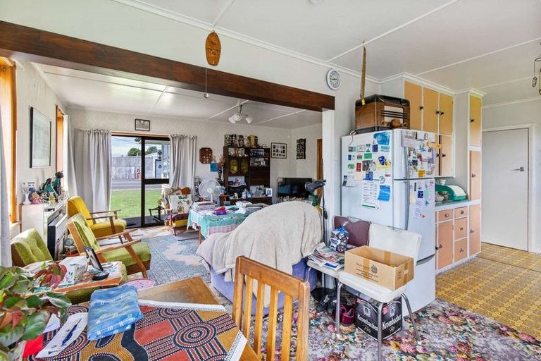 Photo of property in 55 Grey Street, Woodville, 4920