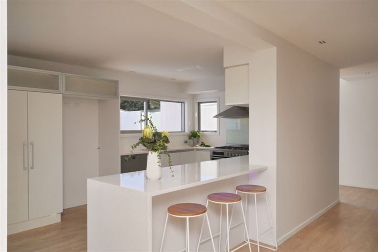 Photo of property in 78 Cannon Hill Crescent, Mount Pleasant, Christchurch, 8081