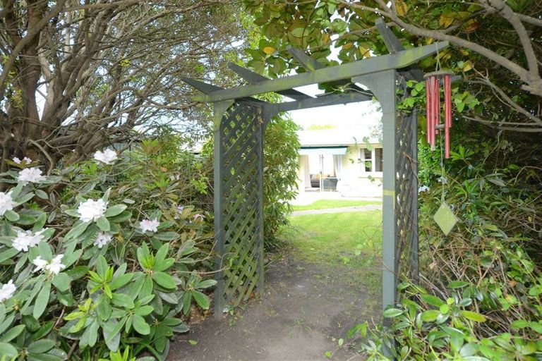 Photo of property in 11 Roydvale Avenue, Burnside, Christchurch, 8042