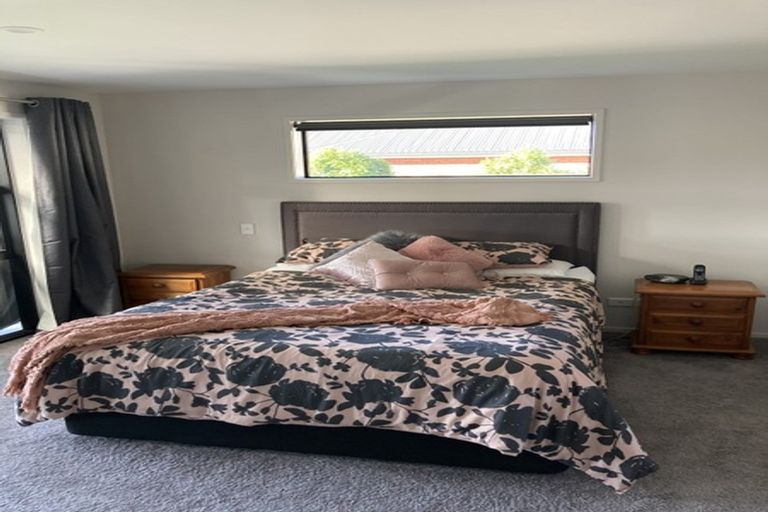 Photo of property in 1 Gladys Place, Levin, 5510