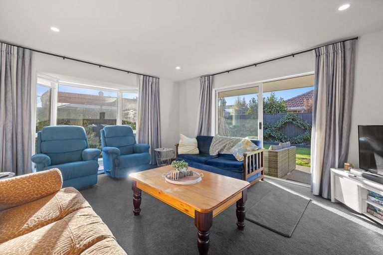Photo of property in 37b Highsted Road, Bishopdale, Christchurch, 8053