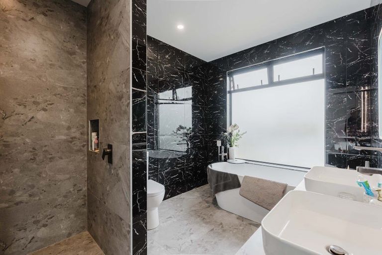 Photo of property in 275 Racecourse Road, Cambridge, 3493