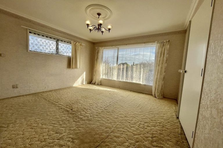 Photo of property in 3 Everglade Drive, Goodwood Heights, Auckland, 2105