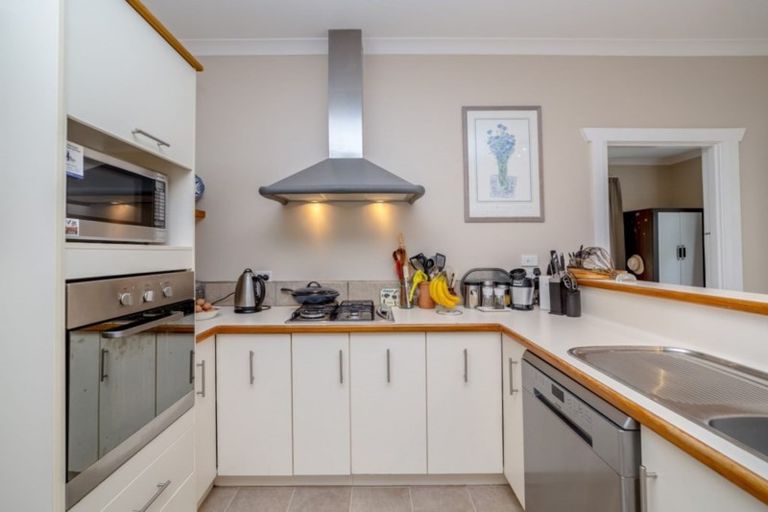 Photo of property in 30 Bell Street, Featherston, 5710