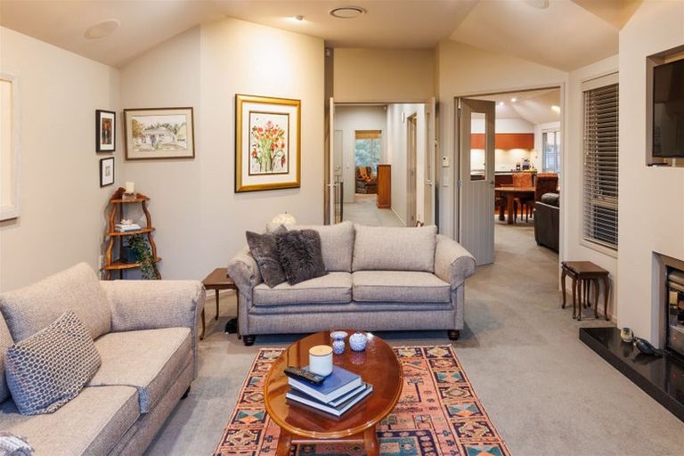 Photo of property in 3a Windsor Street, Terrace End, Palmerston North, 4410