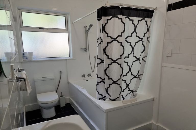 Photo of property in 54 Verviers Street, Karori, Wellington, 6012