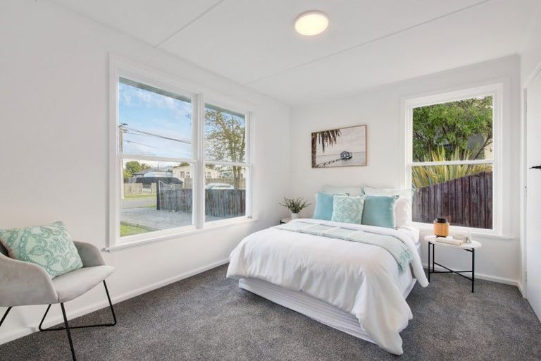 Photo of property in 17 Doreen Street, Aranui, Christchurch, 8061