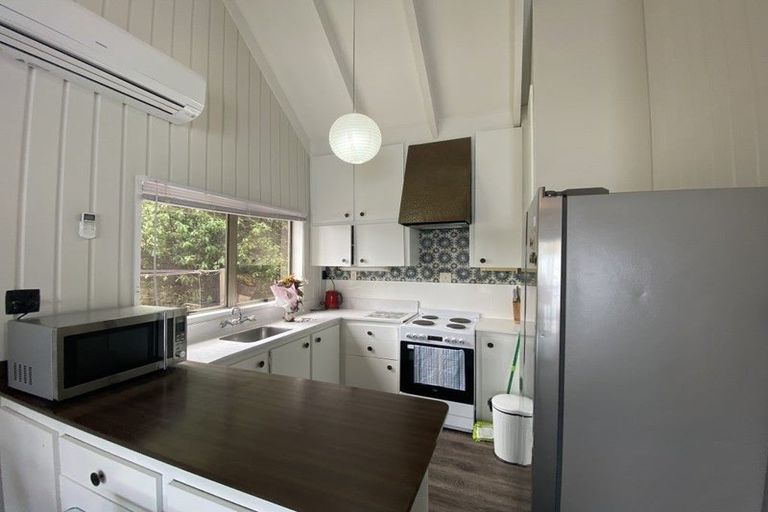 Photo of property in 21 Watts Road, Fernhill, Queenstown, 9300