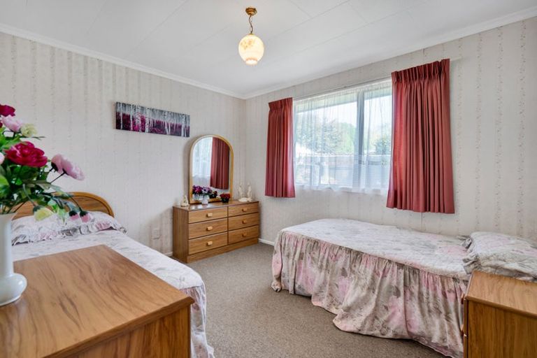 Photo of property in 25 Koromiko Street, Inglewood, 4330