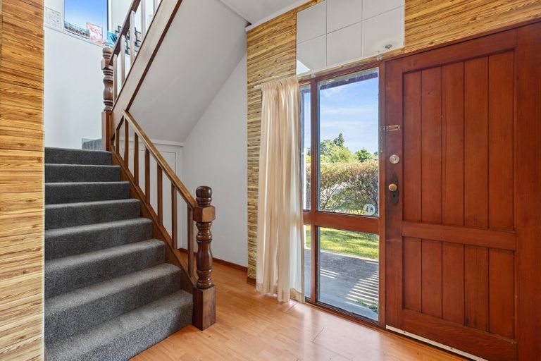 Photo of property in 11 Dunton Drive, Welcome Bay, Tauranga, 3112