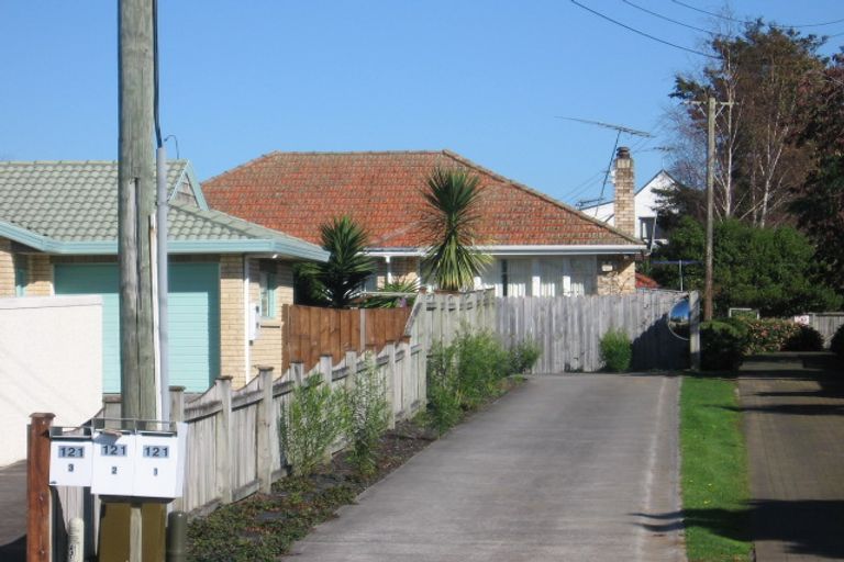 Photo of property in 121b Wallace Road, Papatoetoe, Auckland, 2025