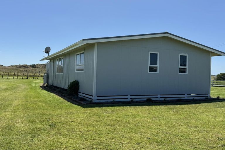 Photo of property in 4 Coleman Avenue, Waverley, 4591