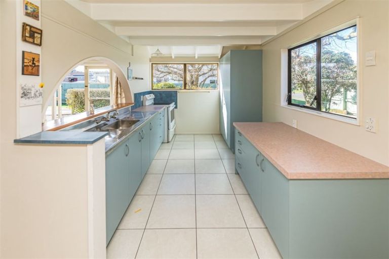 Photo of property in 12 Sussex Road, Springvale, Whanganui, 4501