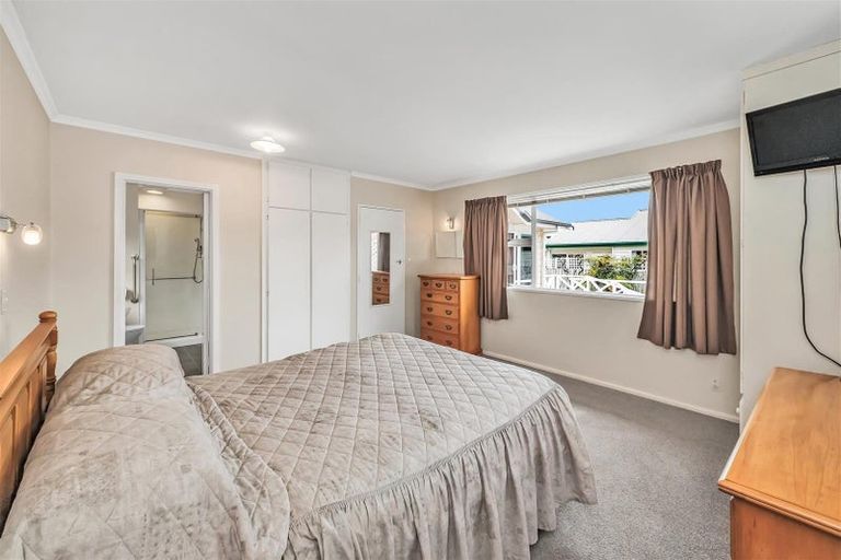 Photo of property in 9 Soleares Avenue, Mount Pleasant, Christchurch, 8081