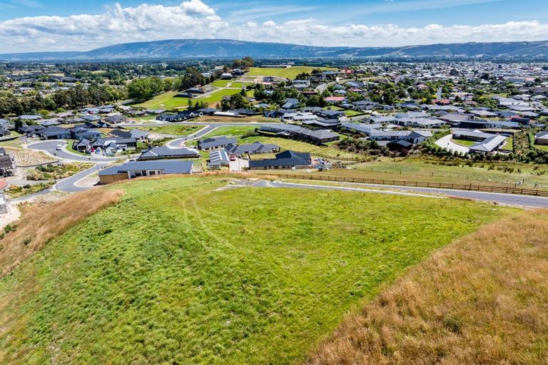 Photo of property in 10 Carnea Heights, Mosgiel, 9024