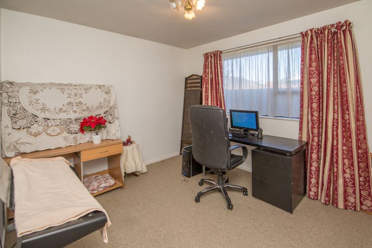 Photo of property in 2 Vickery Street, Kaiapoi, 7630