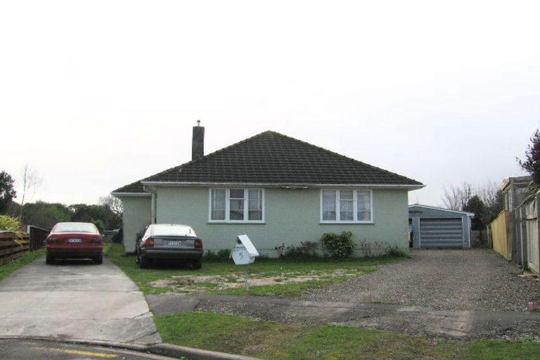 Photo of property in 5 Devon Place, Roslyn, Palmerston North, 4414