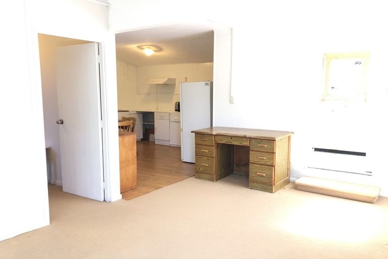 Photo of property in 1/3 Quebec Road, Milford, Auckland, 0620