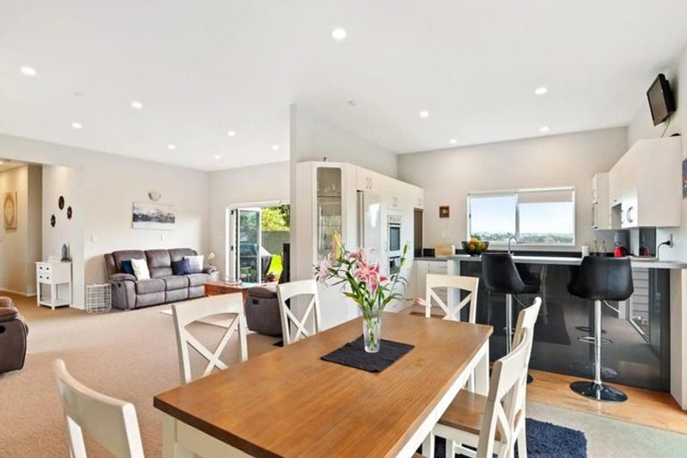 Photo of property in 86 Trig Road, Whenuapai, Auckland, 0618