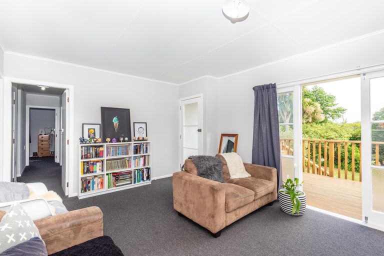 Photo of property in 17 Ropata Street, Kaiti, Gisborne, 4010