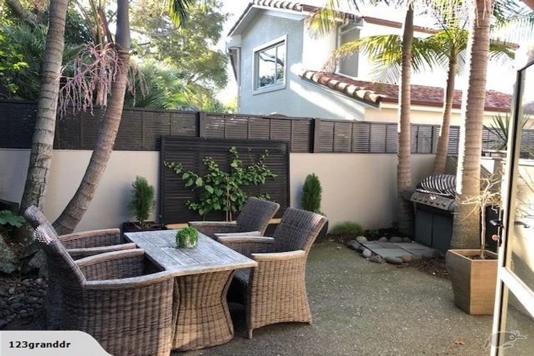 Photo of property in 44a Selwyn Road, Cockle Bay, Auckland, 2014