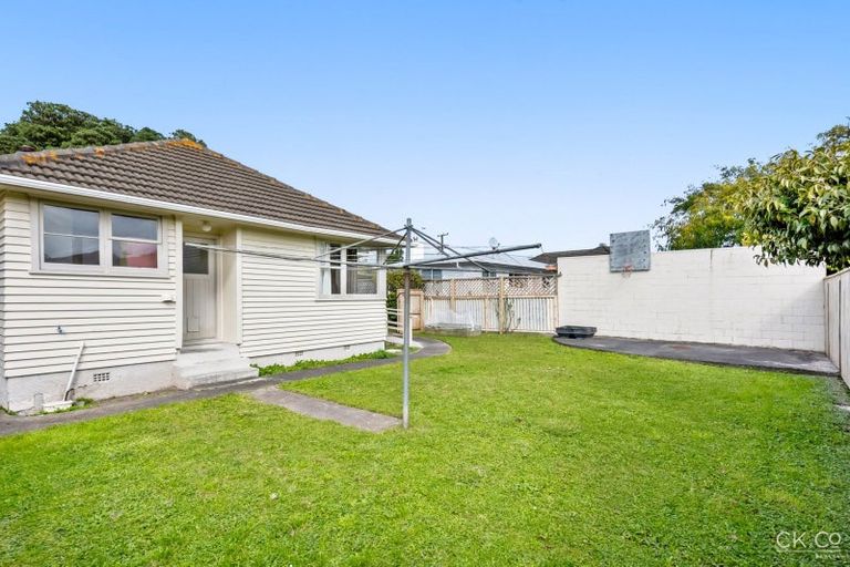 Photo of property in 991 High Street, Avalon, Lower Hutt, 5011