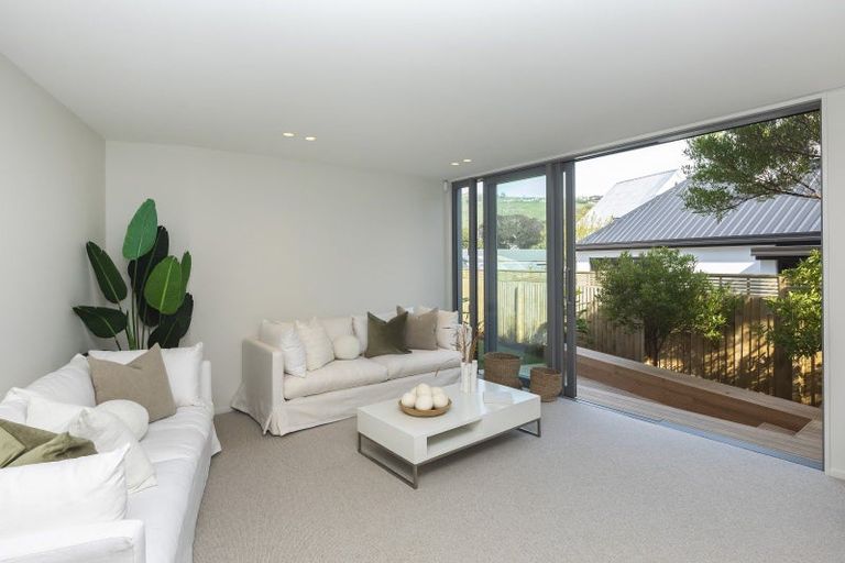 Photo of property in 128a Esplanade, Sumner, Christchurch, 8081