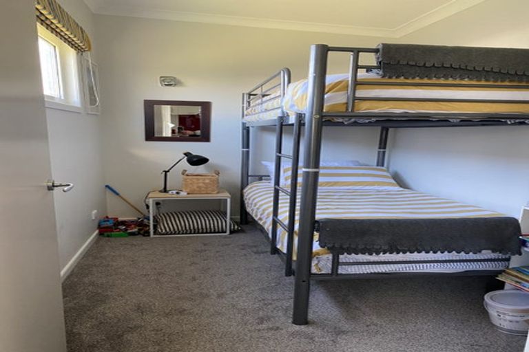 Photo of property in 3 Kent Terrace, Foxton Beach, Foxton, 4815