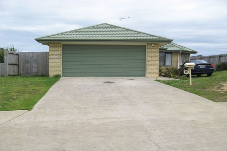 Photo of property in 38 Cyclamen Road, Mangere, Auckland, 2022