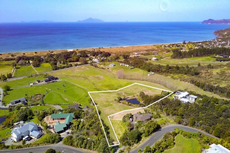 Photo of property in 51 Cullen Road, Waipu, 0582