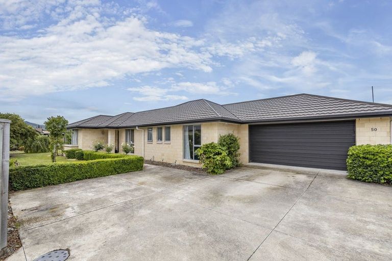 Photo of property in 50 Church Street, Oxford, 7430