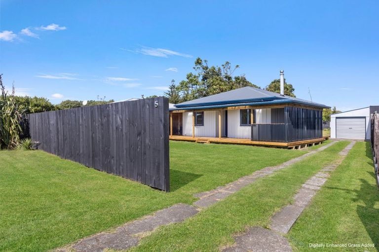 Photo of property in 5 Julian Road, Warea, New Plymouth, 4381