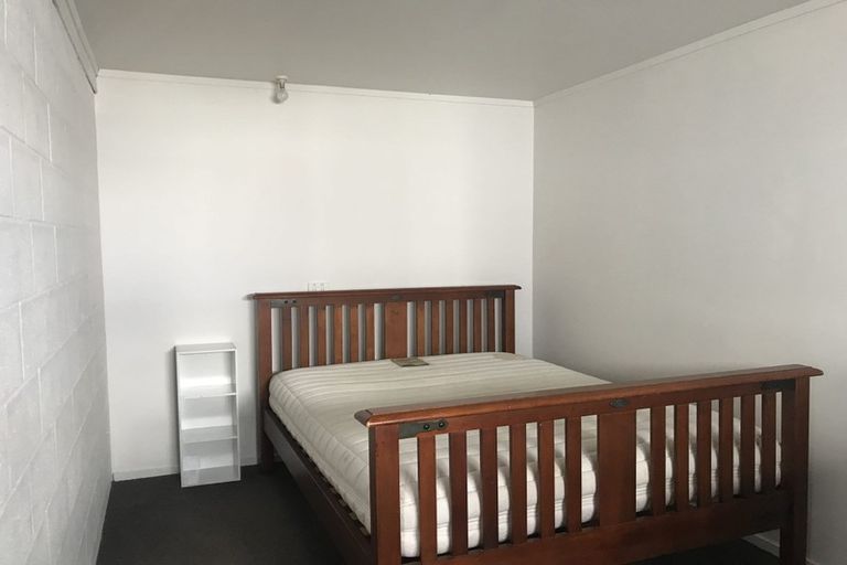 Photo of property in 12b Roxburgh Street, Mount Victoria, Wellington, 6011