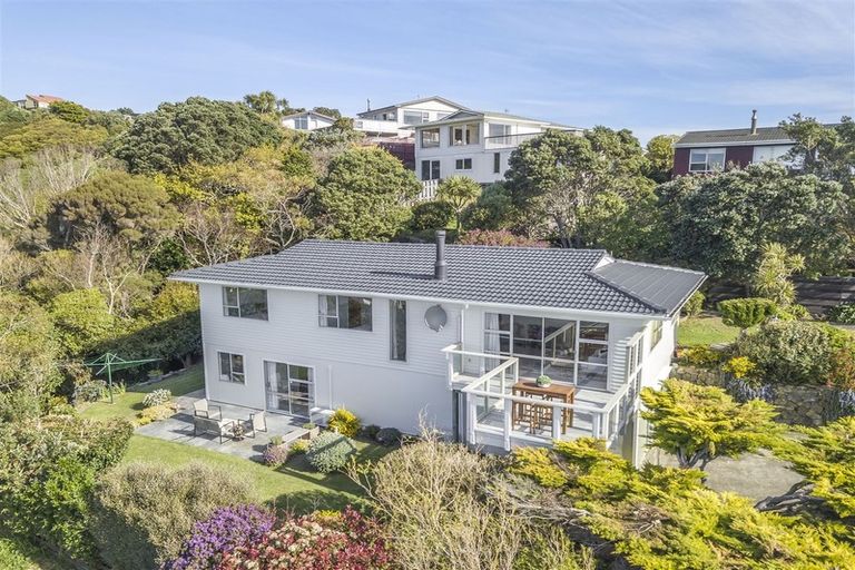 Photo of property in 37 Eskdale Road, Papakowhai, Porirua, 5024