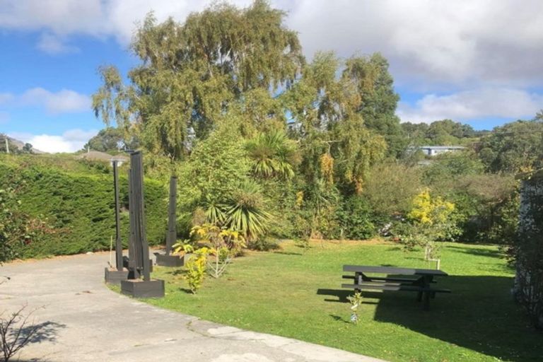 Photo of property in 4 Tau Crescent, Diamond Harbour, 8972