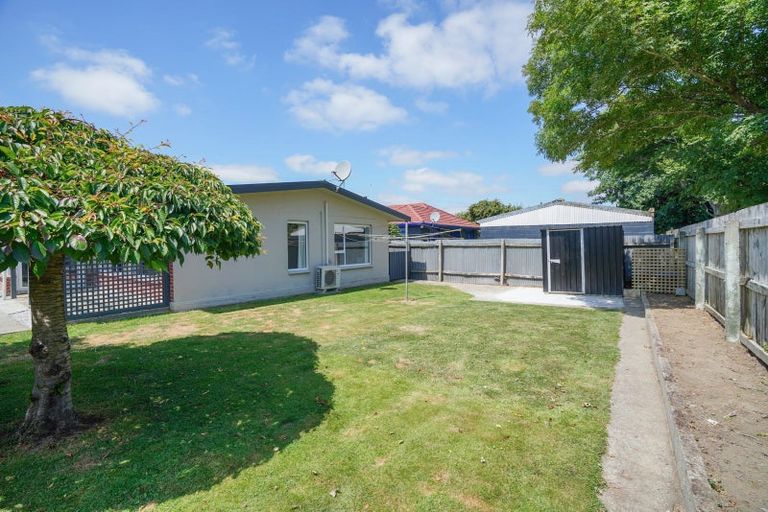 Photo of property in 18 Carron Street, Waverley, Invercargill, 9810