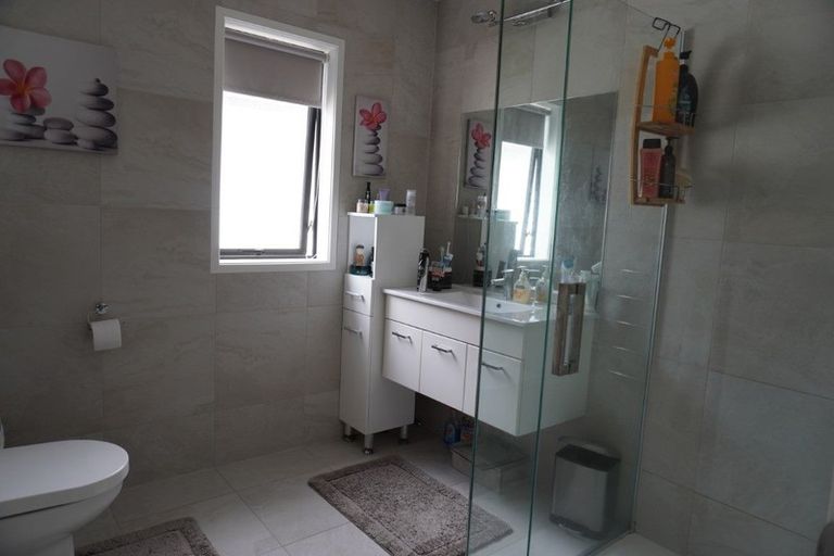 Photo of property in 20 Eastwood Rise, Browns Bay, Auckland, 0630