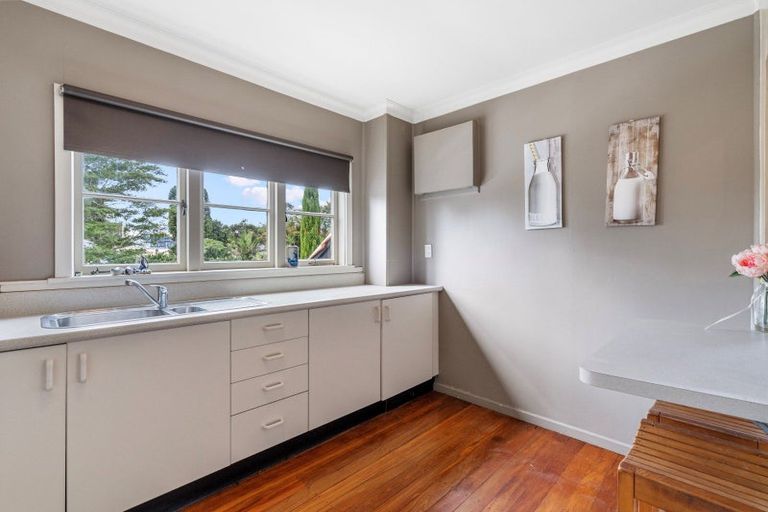 Photo of property in 15 Williams Street, Tauranga, 3110