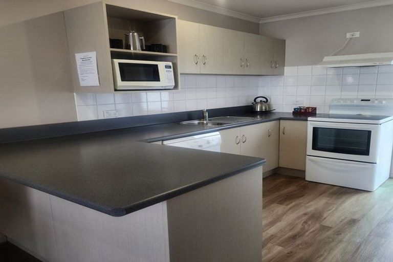 Photo of property in 12a-c Camden Street, Turnbull Thomson Park, Invercargill, 9810