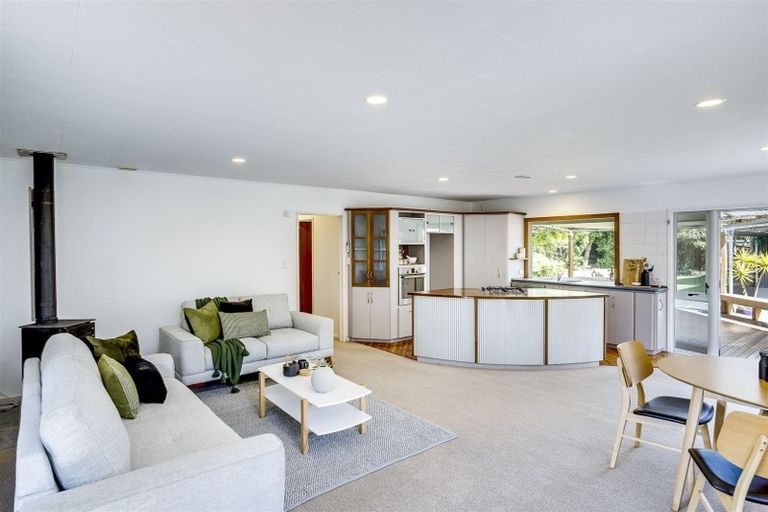 Photo of property in 3 Redwood Place, Te Awanga, 4102