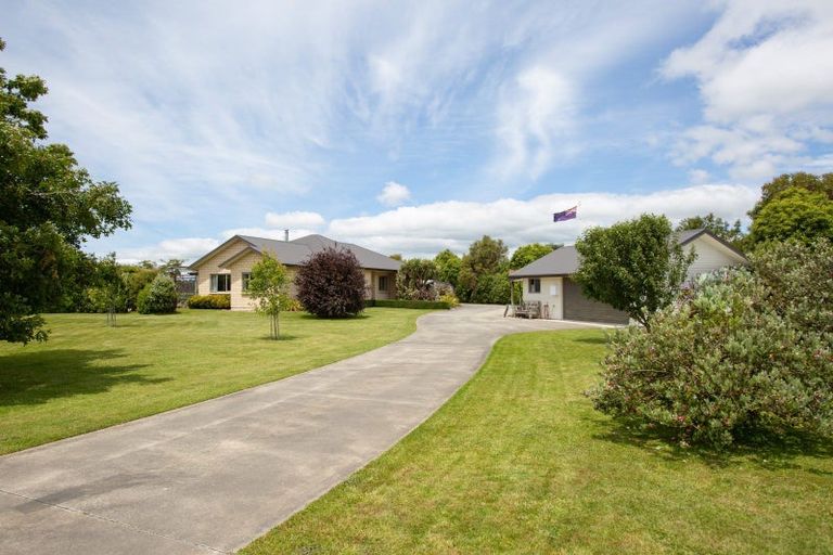 Photo of property in 52a Ruahine Street, Dannevirke, 4930