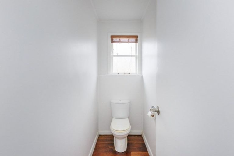 Photo of property in 5a Bradford Place, Awapuni, Palmerston North, 4412