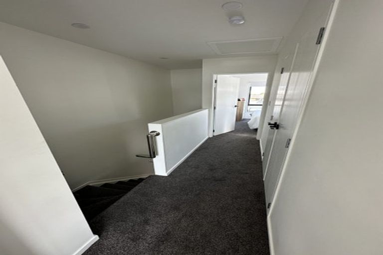 Photo of property in 6/5 Hikurangi Street, Te Atatu Peninsula, Auckland, 0610