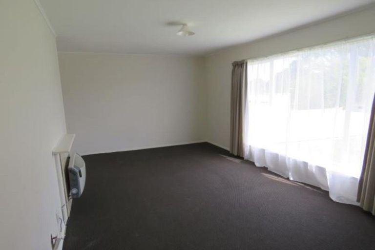 Photo of property in 34 Cook Street, Marfell, New Plymouth, 4310